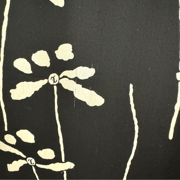 Chanel Spring 1998 Black and White Silk Dress, FR40/US8 - Picture 9 of 16